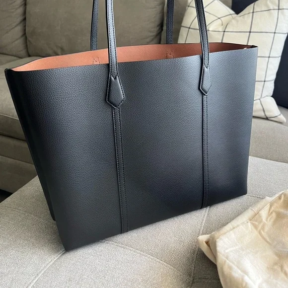 Tory Burch Perry Triple Compartment Tote - Picture 4 of 12